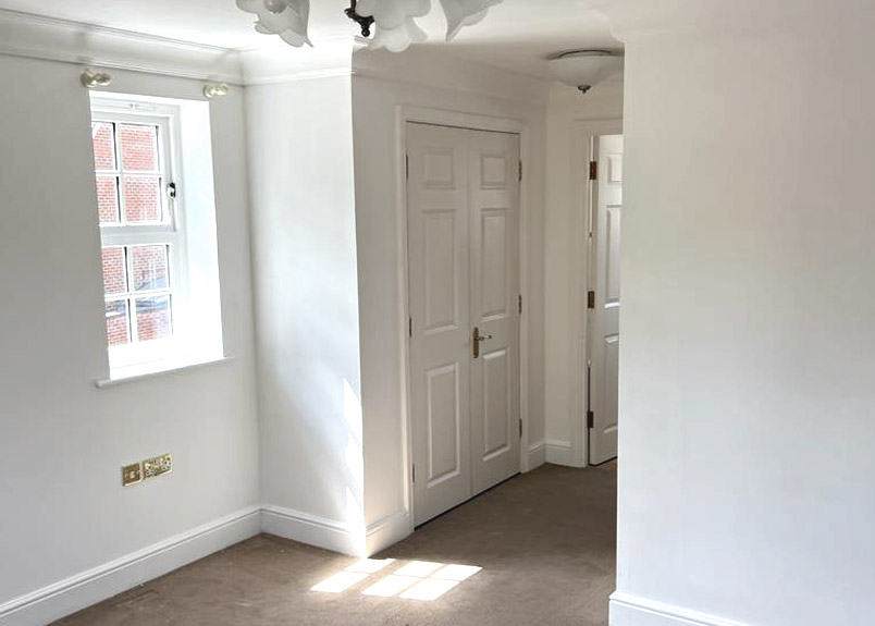 Painting and decorating work in South Hams